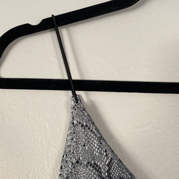 Gaze Grey Snake Print Body Suit Size M - Picture 3 of 5